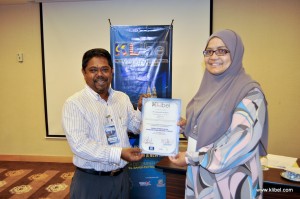 kuala-lumpur-international-business-economics-law-academic-conference-2017-malaysia-organizer-certs (10)