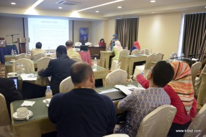 kuala-lumpur-international-business-economics-law-academic-conference-2017-malaysia-organizer-presentation (44)